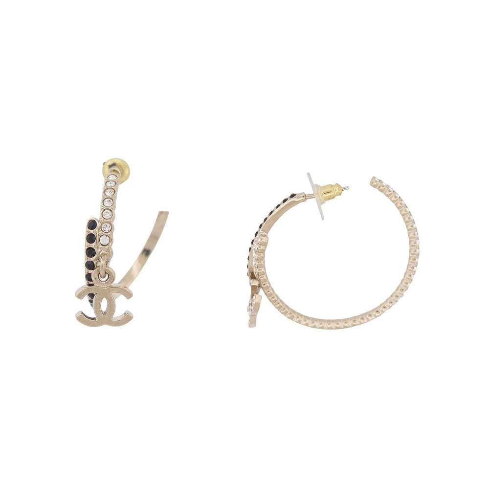 NEUF BOUCLES D'OREILLES CHANEL CREOLES LOGO CC & STRASS NOIR 2022 LOOP EARRINGS