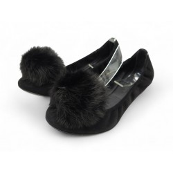 CHAUSSURES BALLERINES LOUIS VUITTON POMPOM 39 DAIM NOIR + POCHON FLAT SHOES 400€