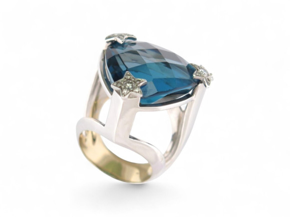 bague cocktail t54 or blanc 18k topaze trillion london