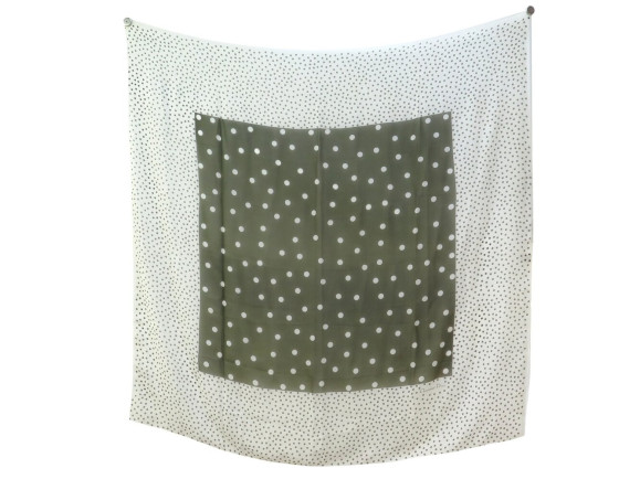 chale christian dior a pois carre 140cm en