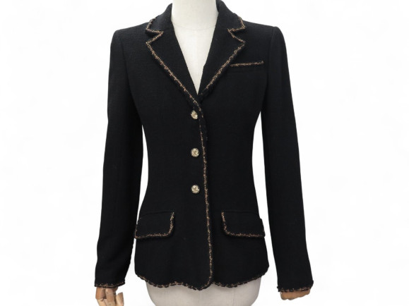 veste cintree chanel p37347 s 36 en laine noire