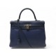 SAC A MAIN HERMES KELLY 35 EN CUIR RETOURNE BLEU BANDOULIERE LEATHER HAND BAG