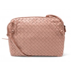 SAC A MAIN BOTTEGA VENETA POCHETTE CUIR INTRECCIATO BANDOULIERE HAND BAG 2300€