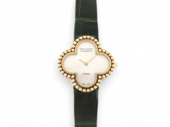 montre van cleef arpels alhambra pm 122974 or jaune
