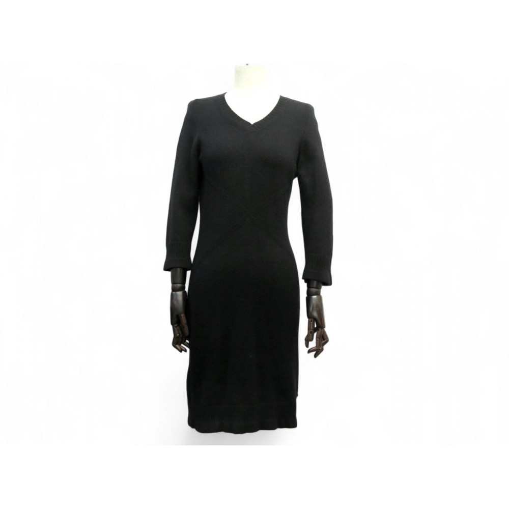 ROBE CHANEL P39177K02743 36 S COL V BOUTON LOGO C EN CACHEMIRE NOIR DRESS 3690€