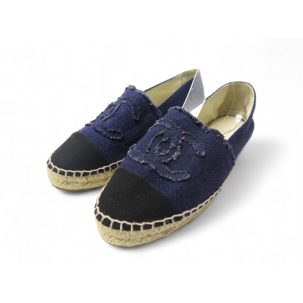 CHAUSSURES CHANEL ESPADRILLES LOGO CC G29762 38 EN DENIM BLEU FLAT SHOES 830€