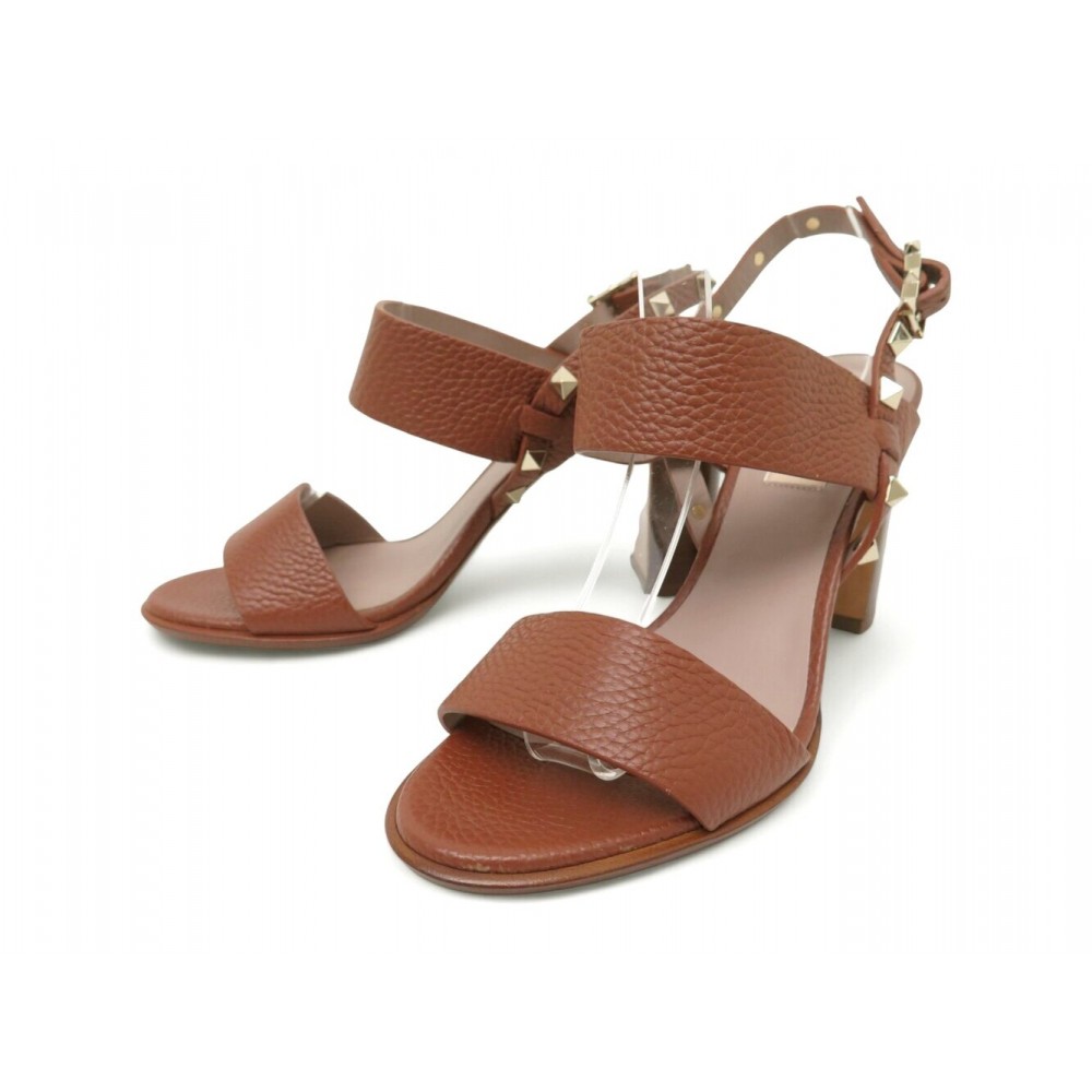 NEUF CHAUSSURES SANDALES VALENTINO GARAVANI ROCKSTUD 37 TALONS CUIR CAMEL 890€