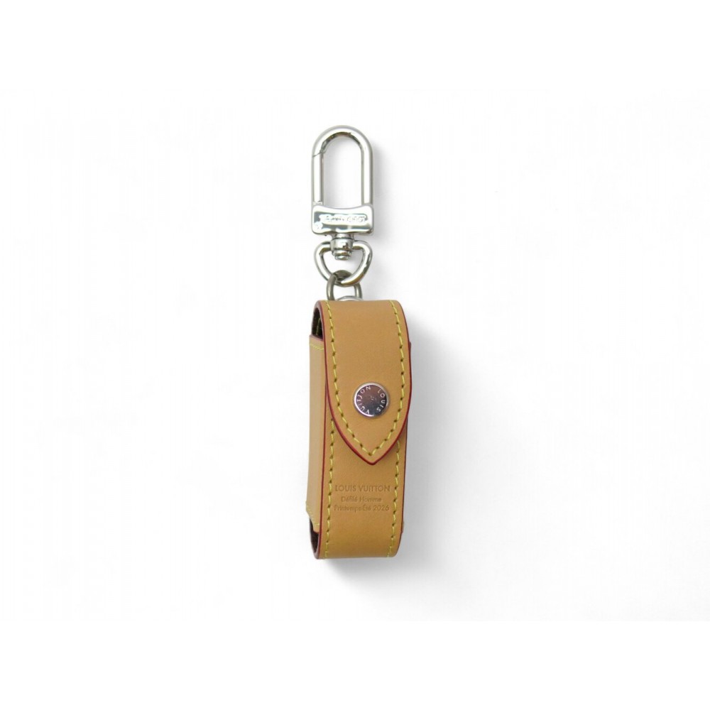 NEUF PORTE CLES BIJOU DE SAC LOUIS VUITTON INVITATION MEN SS26 PHARRELL DES ETUI