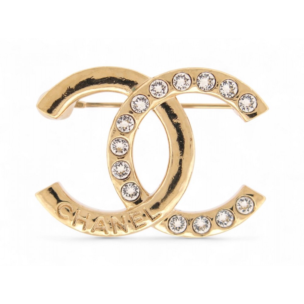 NEUF BROCHE CHANEL LOGO CC STRASS 2024 EN METAL DORE + BOITE STEEL BROOCH 650€