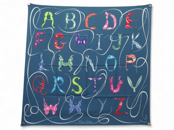 foulard hermes faune lettree florence manlik carre 90