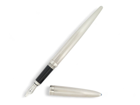 stylo plume cartier calligraphie platinium acier