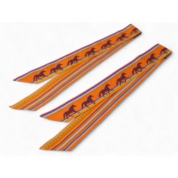 LOT 2 FOULARDS HERMES TWILLY SEQUENCE CHEVAUX EN SOIE ORANGE SILK SCARF 420€