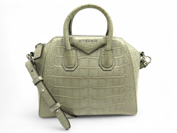 sac a main givenchy antigona mini en cuir de crocodile