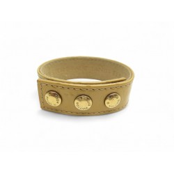 BRACELET LOUIS VUITTON VIP LV CUP AUCKLAND 2001 CUIR MONOGRAM VERNIS BEIGE 335€ BRACELET LOUIS VUITTON VIP LV CUP AUCKLAND 2001 CUIR MONOGRAM VERNIS BEIGE 335€