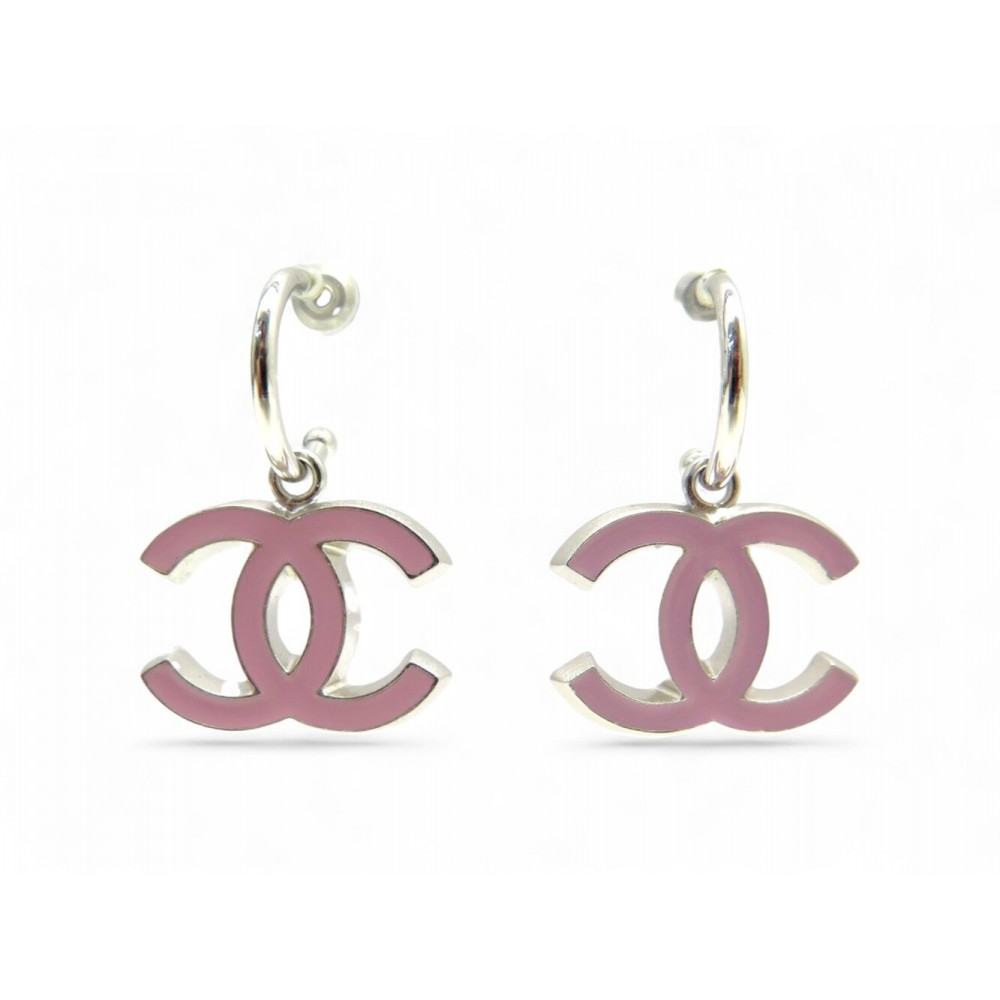 NEUF BOUCLES D'OREILLES CHANEL LOGO CC PENDANTES ARGENT LAQUE ROSE EARRINGS 650€