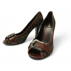 CHAUSSURES FENDI ESCARPINS A SANGLES TOILE MONOGRAM ZUCCA 39 IT 40 FR SHOES 920€