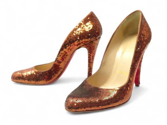 chaussures christian louboutin pigalle a sequins