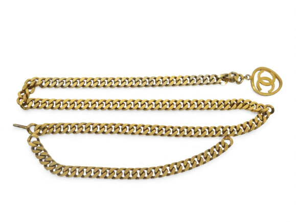 ceinture chanel 1996 medaillon logo cc chaine