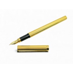 NEUF STYLO PLUME ST DUPONT LIGNE CLASSIQUE PLAQUE OR GUILLOCHE FOUNTAIN PEN 480€