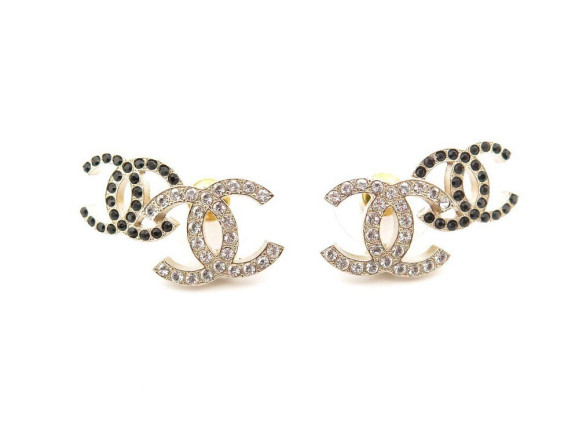  boucles d'oreilles chanel double logo cc metal