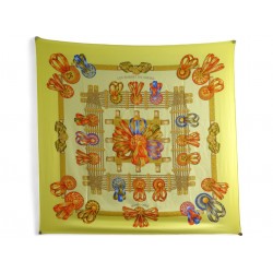 FOULARD HERMES LES RUBANS DU CHEVAL METZ CARRE 90 EN SOIE JAUNE SILK SCARF 530€