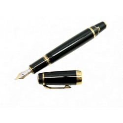 NEUF STYLO PLUME MONTBLANC BOHEME 5762 RESINE NOIRE DORE BOITE FOUNTAIN PEN 920€