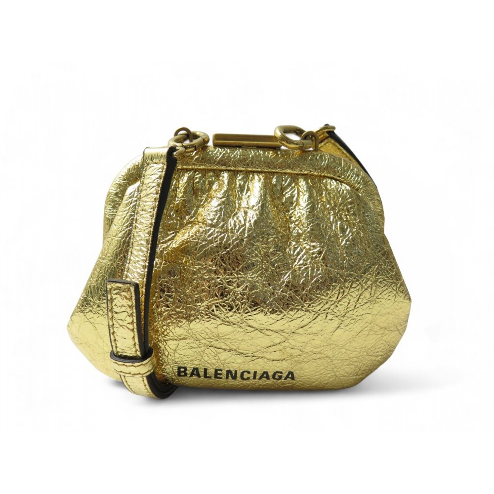 NEUF SAC A MAIN POCHETTE BALENCIAGA 618915 EN CUIR DORE BANDOULIERE CLUTCH 950€