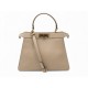 NEUF SAC A MAIN FENDI PEEKABOO MEDIUM 8BN290 BANDOULIERE EN CUIR BEIGE BAG 4600€