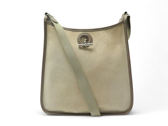 sac a main hermes vespa pm bandouliere en toile cuir