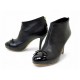 NEUF CHAUSSURES CHANEL BOTTINES LOGO CC G28409 38 EN CUIR NOIR ANKLE BOOTS 1600€