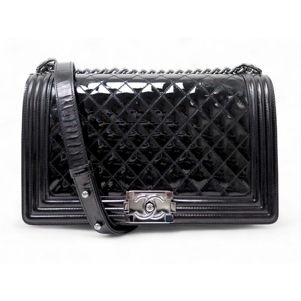 SAC A MAIN CHANEL GRAND BOY EN CUIR MATELASSE VERNIS BANDOULIERE HAND BAG 7100€