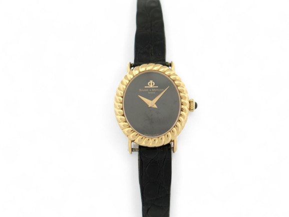  montre baume mercier ovale 38336 en or jaune