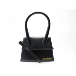NEUF SAC A MAIN JACQUEMUS LE CHIQUITO MOYEN EN CUIR NOIR PURSE HAND BAG 720€