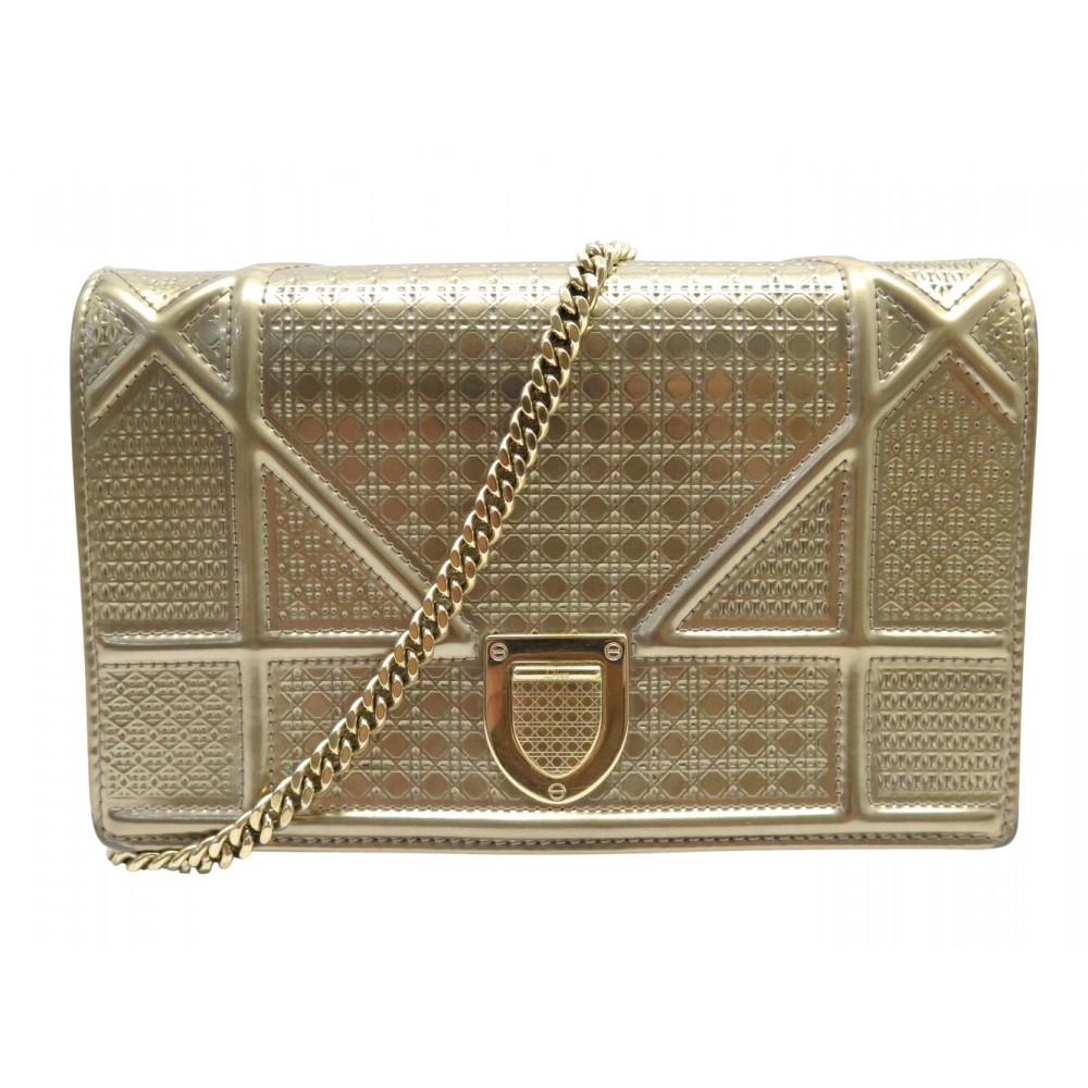 SAC A MAIN CHRISTIAN DIOR WOC DIORAMA CANNAGE BANDOULIERE CUIR VERNI DORE 1600€