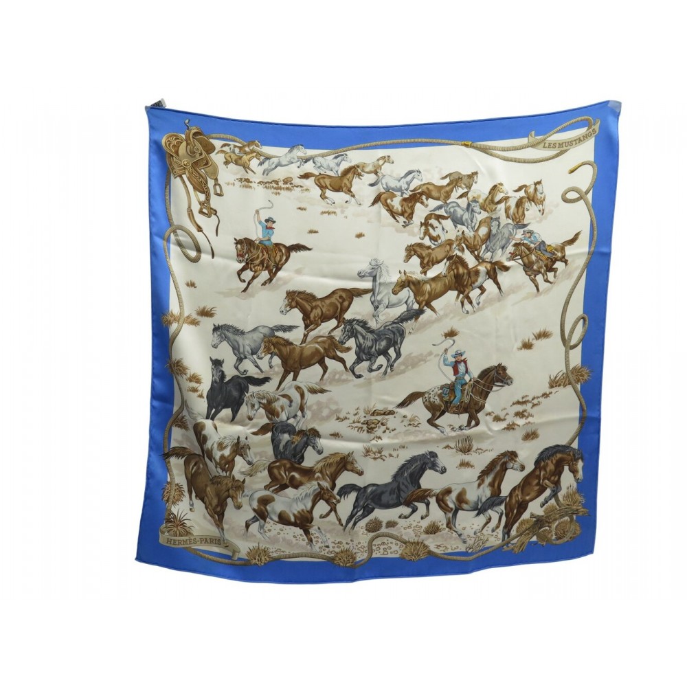 FOULARD HERMES LES MUSTANGS CHEVAUX 1993 EN SOIE BLEUE CARRE 70 SILK SCARF 395€