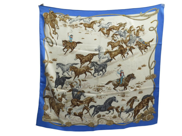 foulard hermes les mustangs chevaux 1993 en soie bleue