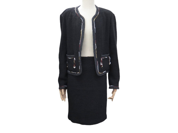 tailleur chanel veste p02892 40 m boutons cc perles
