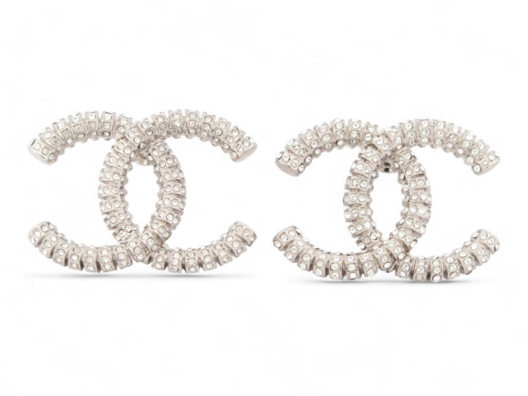 boucles d'oreilles chanel logo cc strass metal