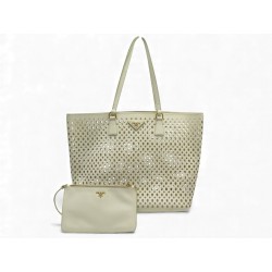 SAC A MAIN PRADA CABAS SHOPPING FORI CUIR BLANC POCHETTE CUT-OUT TOTE BAG 2300€