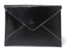 pochette louis vuitton enveloppe invitation defile pm