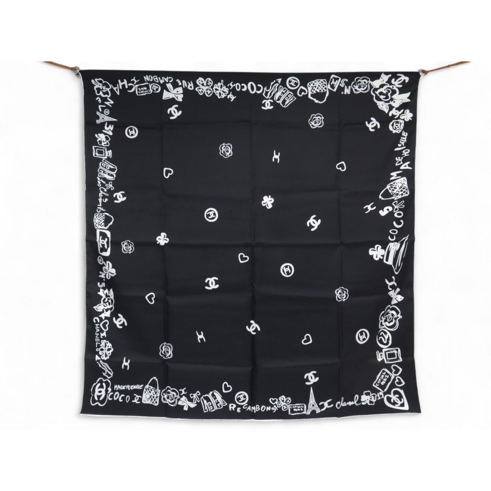 NEUF FOULARD CHANEL LOGO CC TREFLES CAMELIA COEUR CARRE 90 TWILL SOIE SCARF 530€
