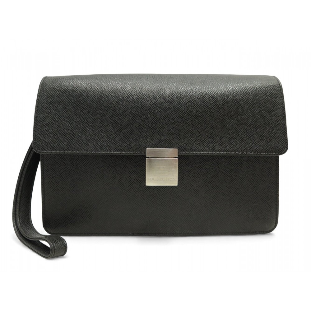 NEUF SAC POCHETTE A MAIN LOUIS VUITTON SELENGA M30782 EN CUIR TAIGA NOIR 1800€