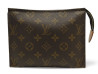  pochette louis vuitton poche toilette 19 m47544