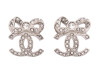 boucles d'oreilles chanel logo cc noeud et strass