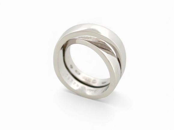  bague cartier nouvelle vague en or blanc 18k
