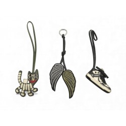 NEUF LOT 3 CHARMS ZADIG & VOLTAIRE BIJOUX DE SAC CUIR PORTE CLES KEY RING 185€