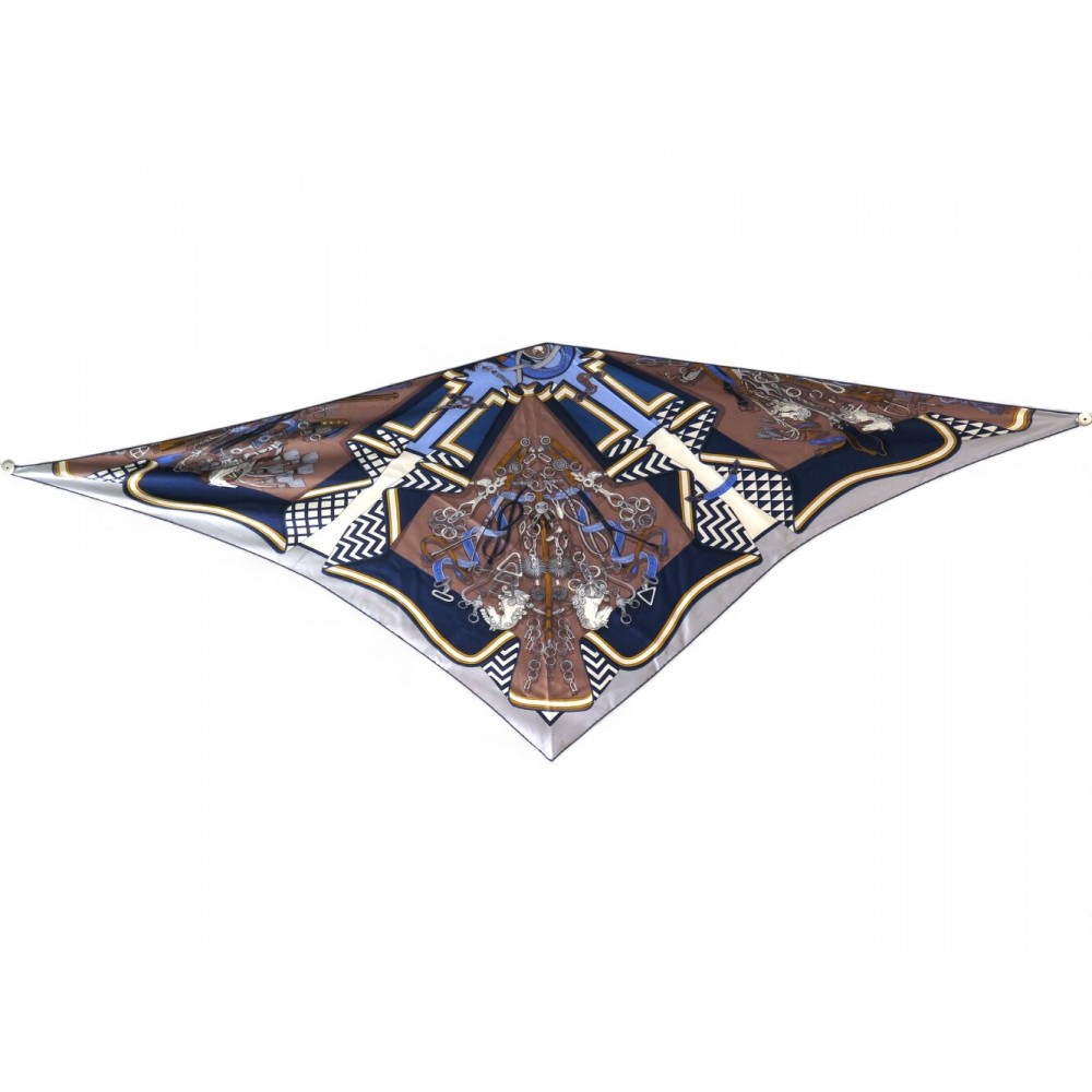 FOULARD HERMES TRIANGLE POINTU BOUQUET SELLIER EN CACHEMIRE & SOIE SCARF 870€