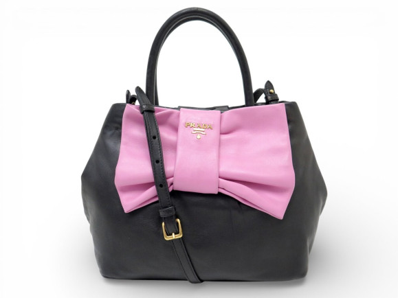 sac a main prada noeud cuir noir et rose