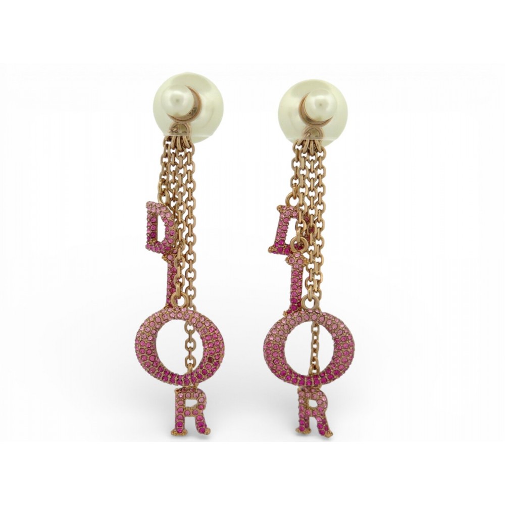 NEUF BOUCLES D'OREILLES DIOR TRIBALES PENDANTES STRASS ROSE EN METAL DORE 460€