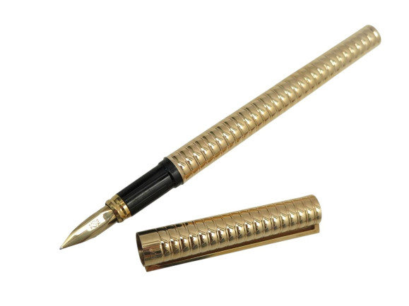   stylo plume st dupont 41021 a cartouches